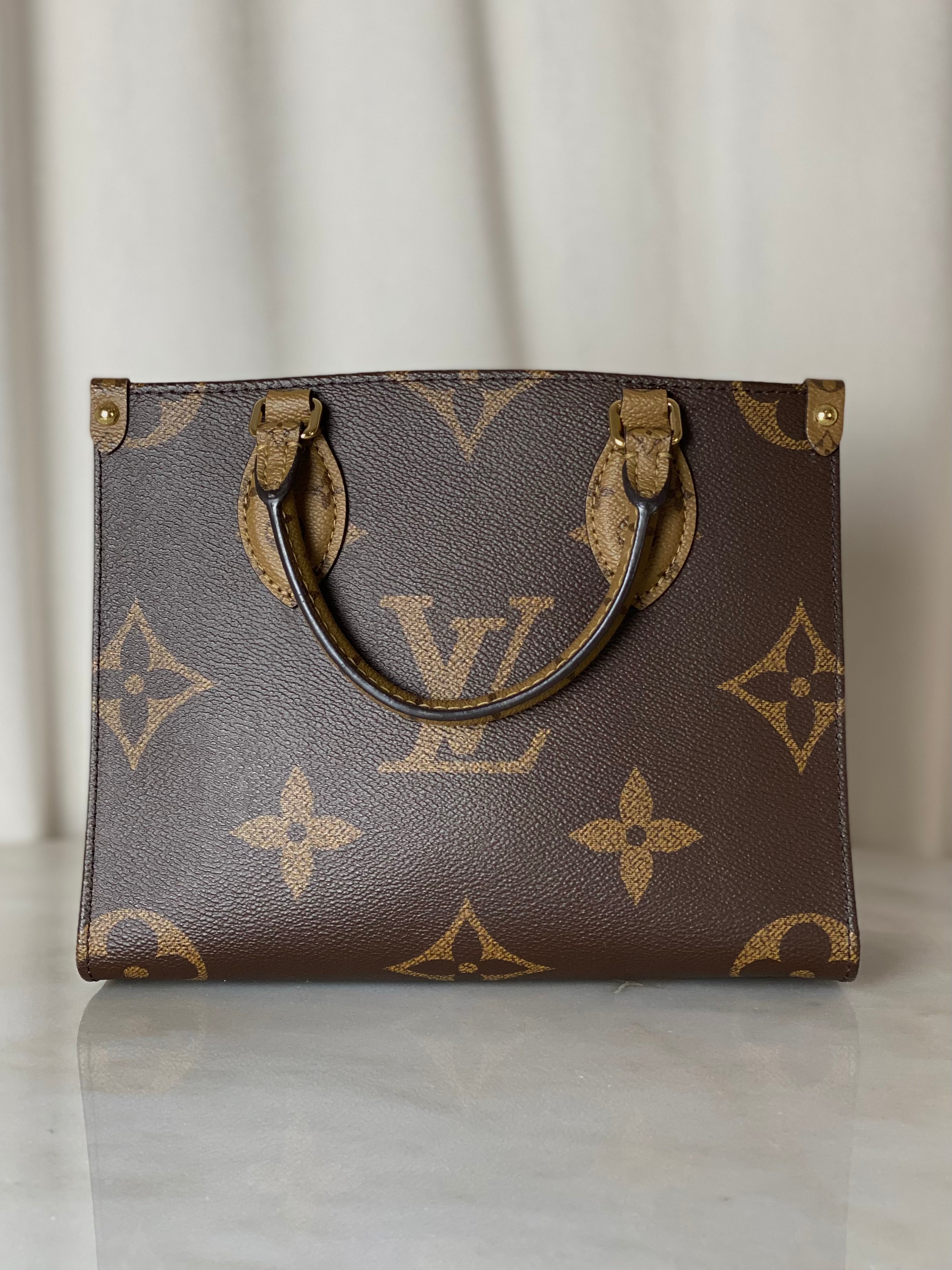 Louis Vuitton Monogram Onthego Pm Bag