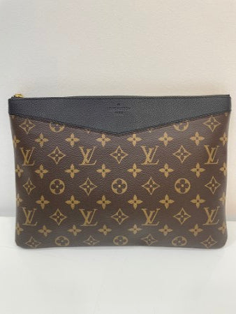 Louis Vuitton Black Monogram daily Pouch-Pouch-Louis Vuitton-The Closet Egypt