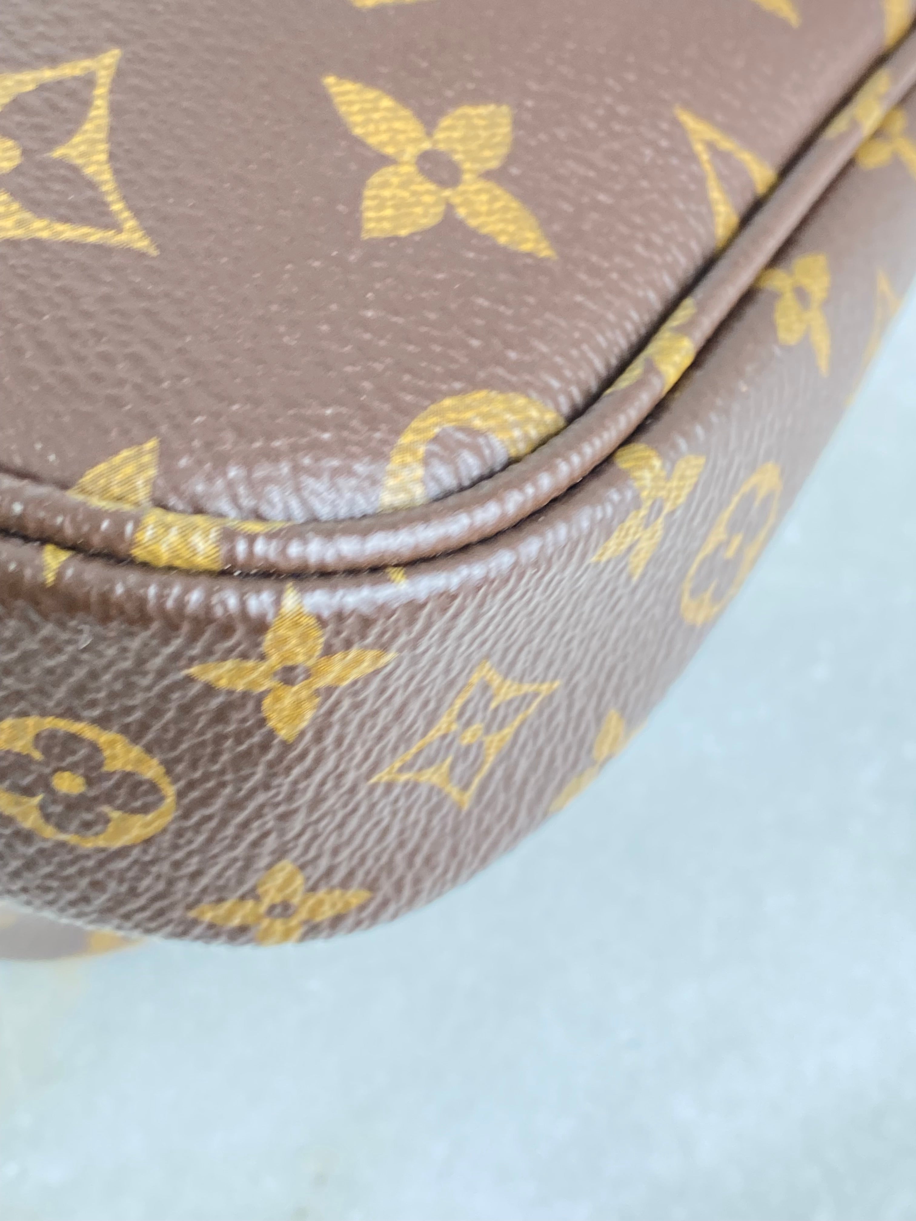 Louis Vuitton Monogram Multi Pochette with Chain