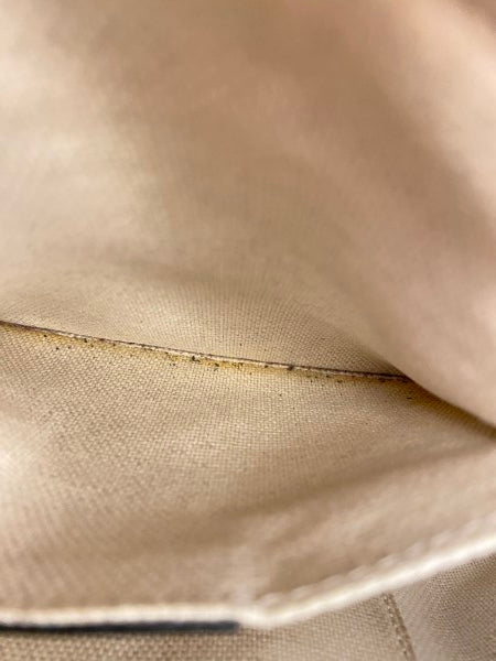 Gucci Black Soho Crossbody Bag-handbag-Gucci-The Closet Egypt