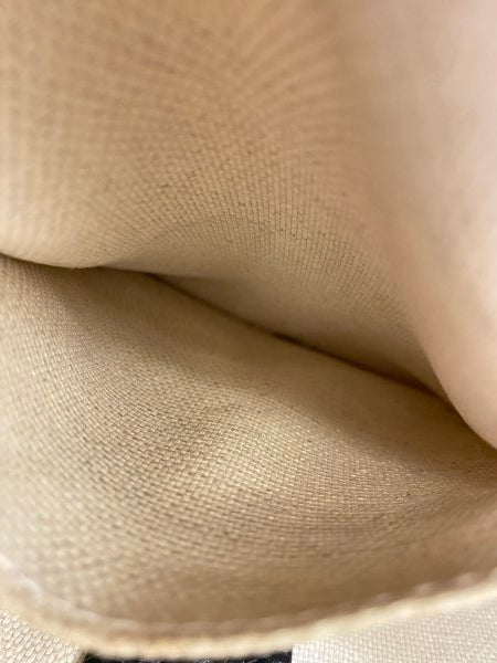 Gucci Black Soho Crossbody Bag-handbag-Gucci-The Closet Egypt