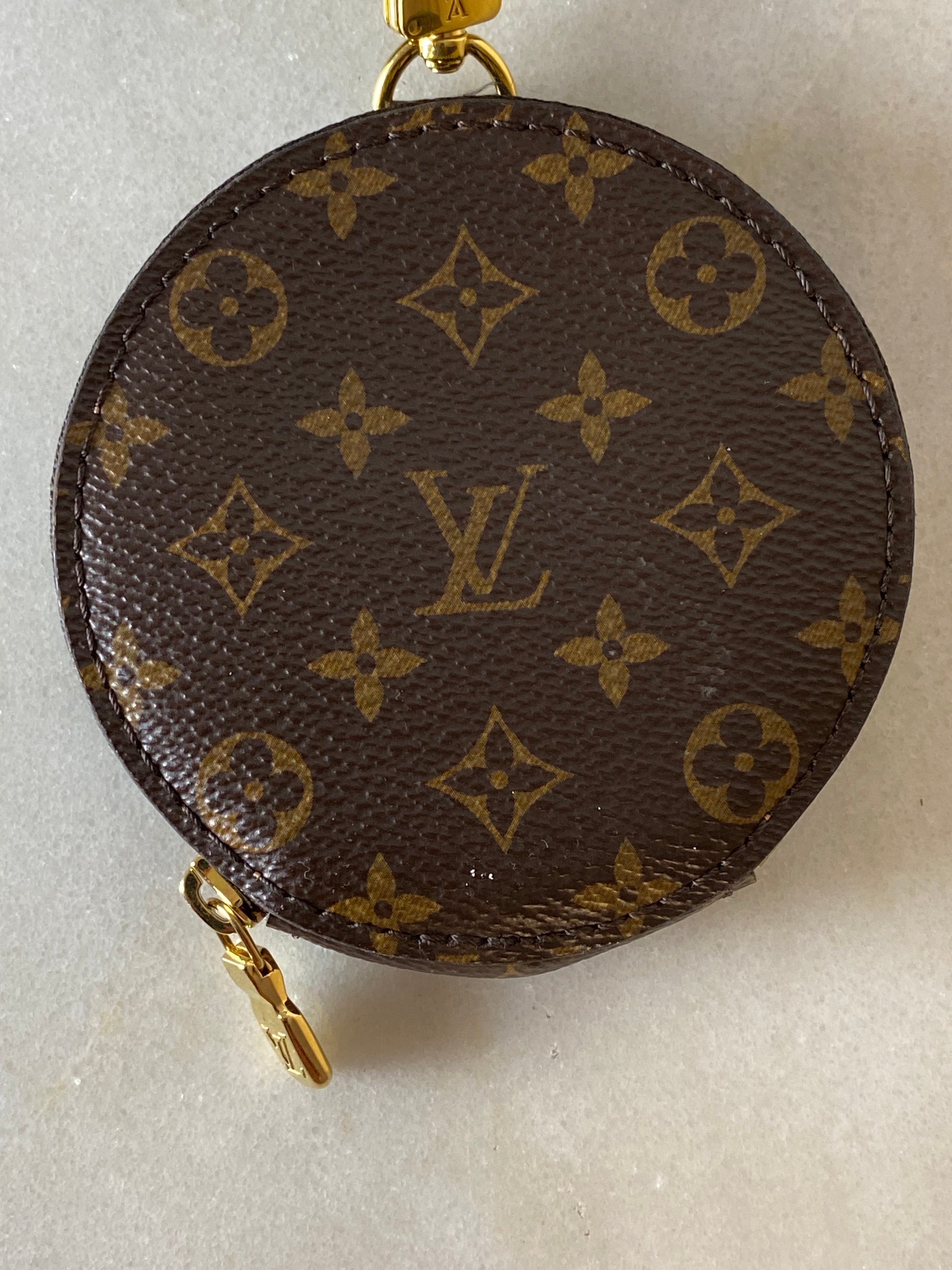 Louis Vuitton Bicolor Naylon Pillow Multti-Pochette Shoulder Bag-Pochette-Louis Vuitton-The Closet Egypt