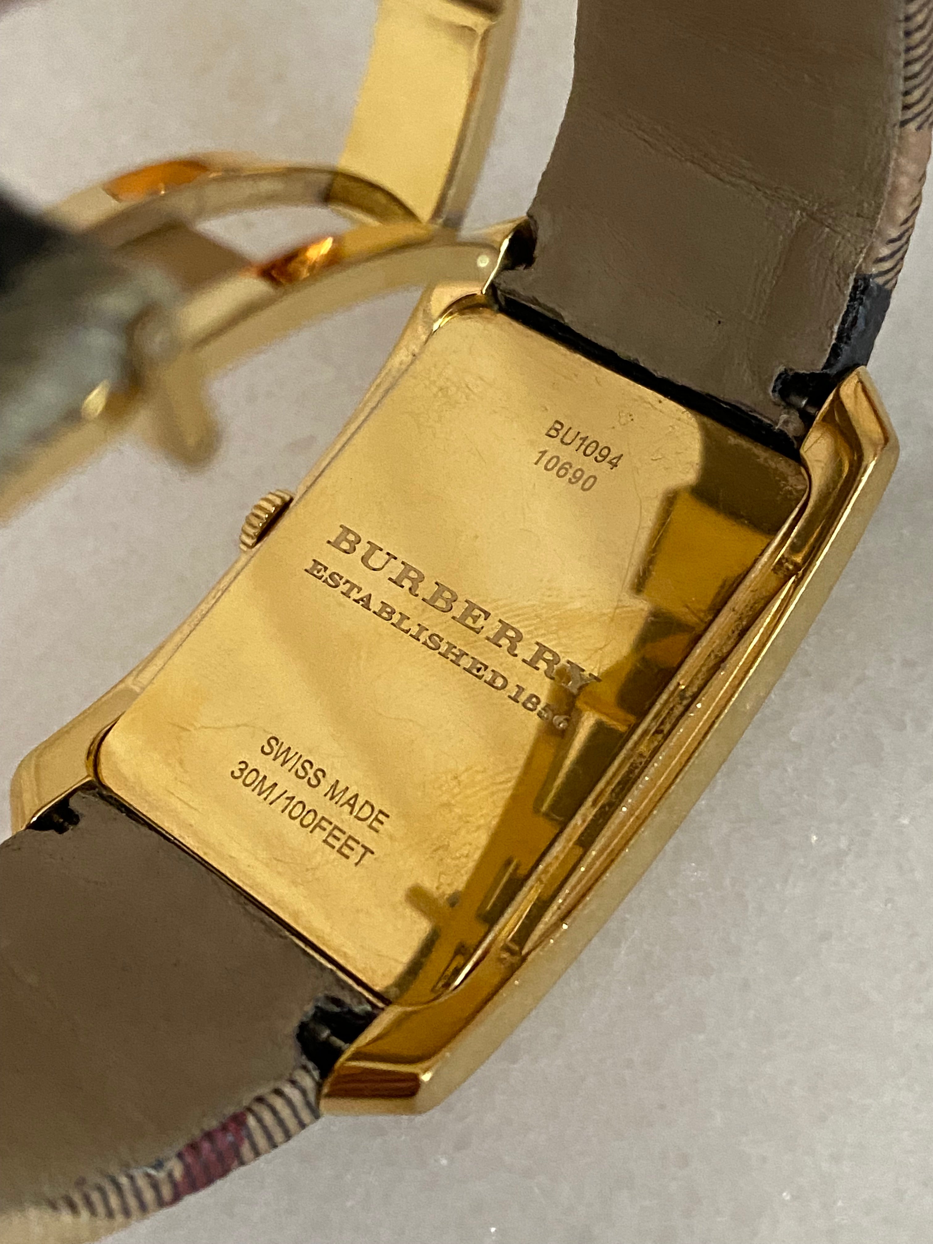 Burberry Gold House Check Watch-Watch-Burberry-The Closet Egypt