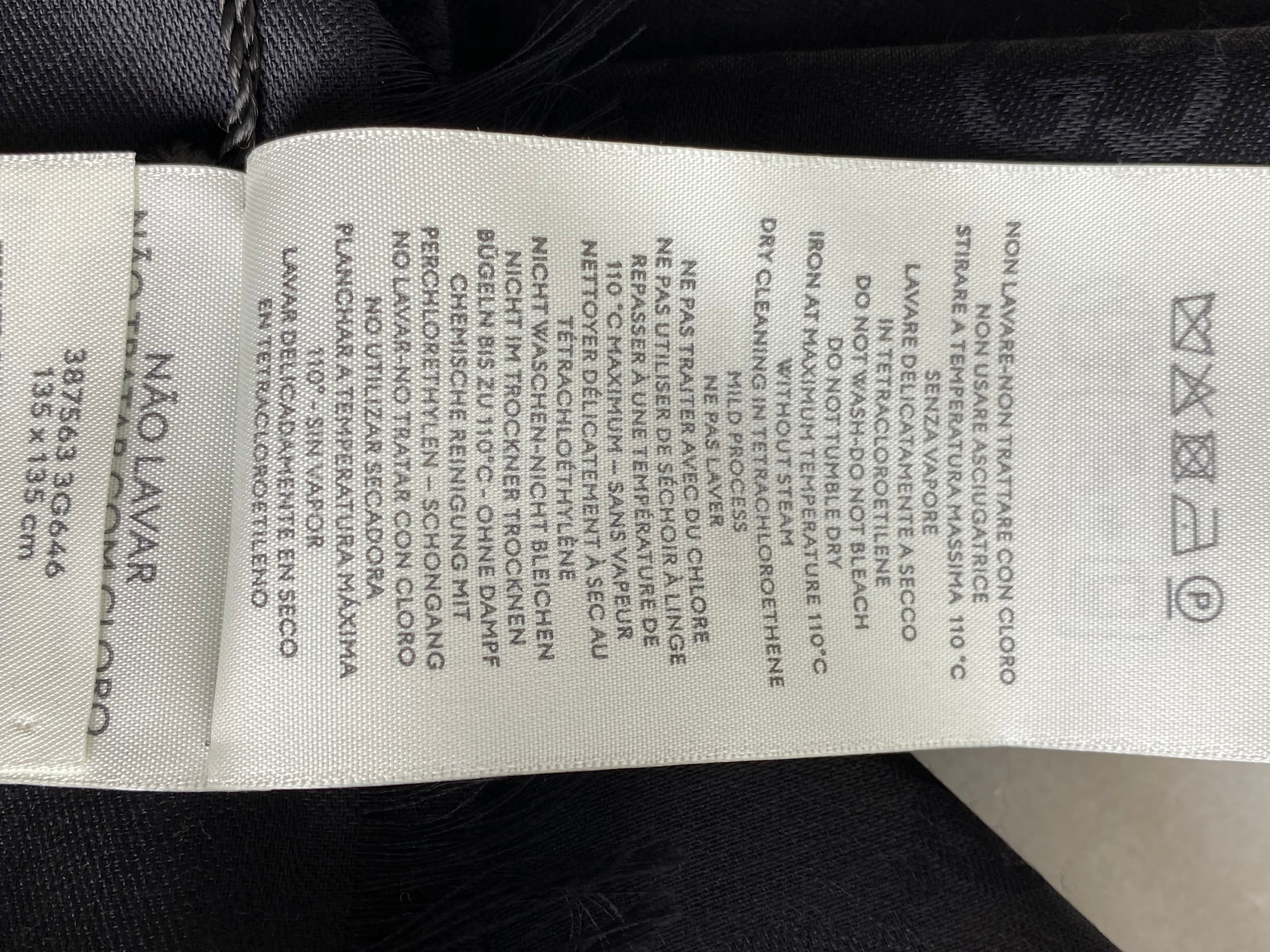 Gucci Black GG Scarf-Scarf-Gucci-The Closet Egypt