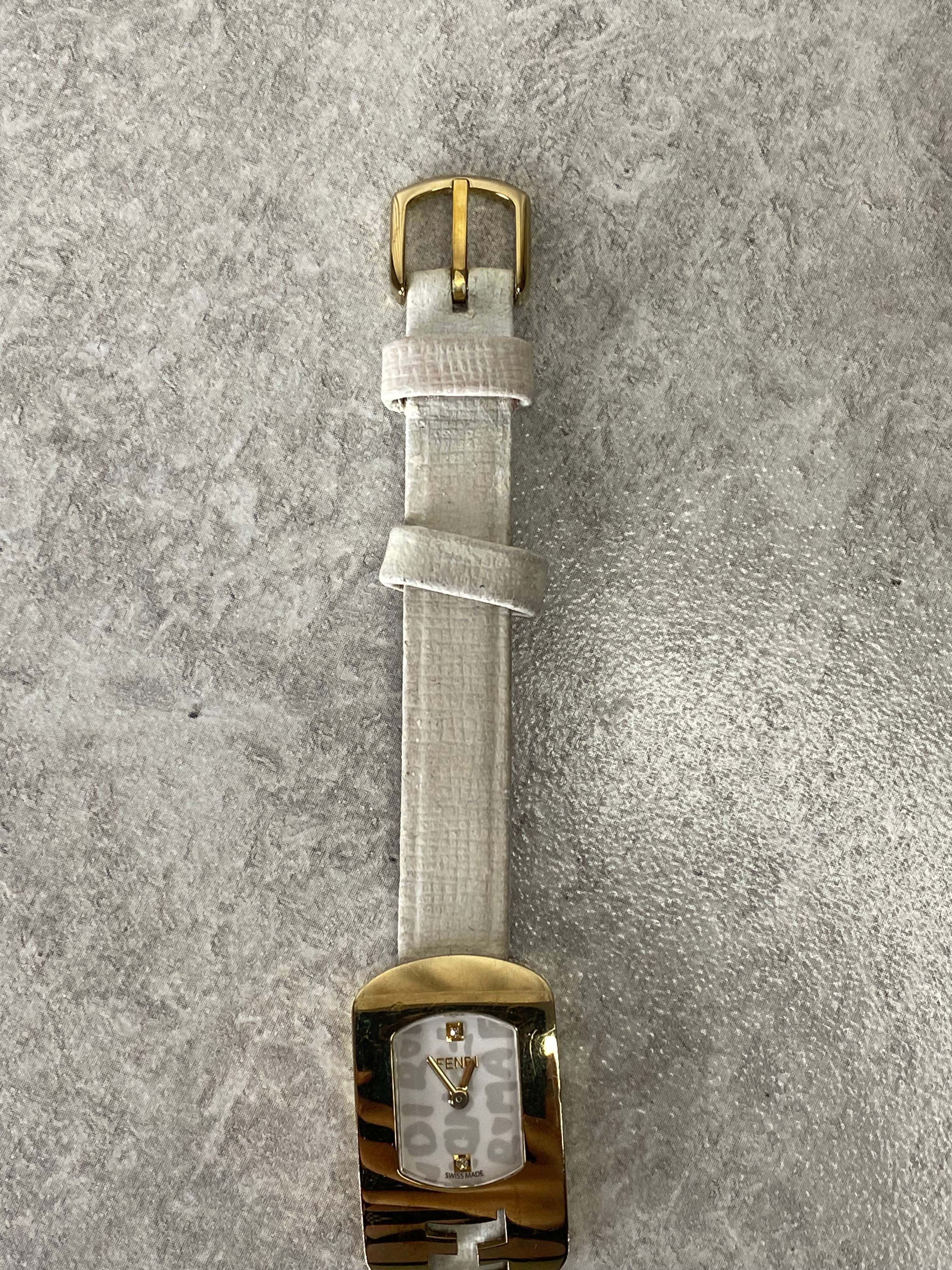 Fendi Gold Small Watch-Watch-Fendi-The Closet Egypt