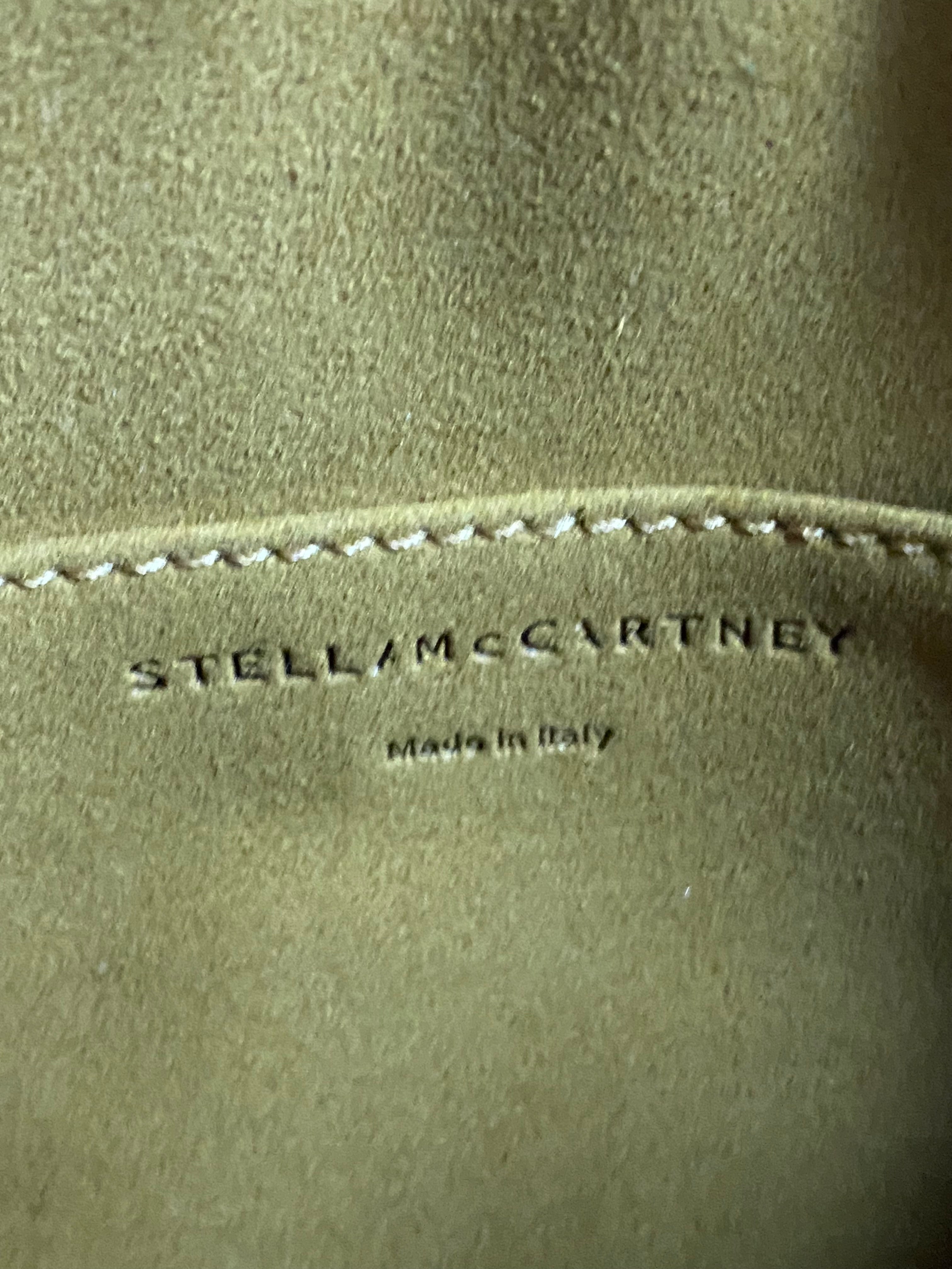 Stella Mccartney White Camera Logo Crossbody Bag-handbag-Stella Mccartney-The Closet Egypt