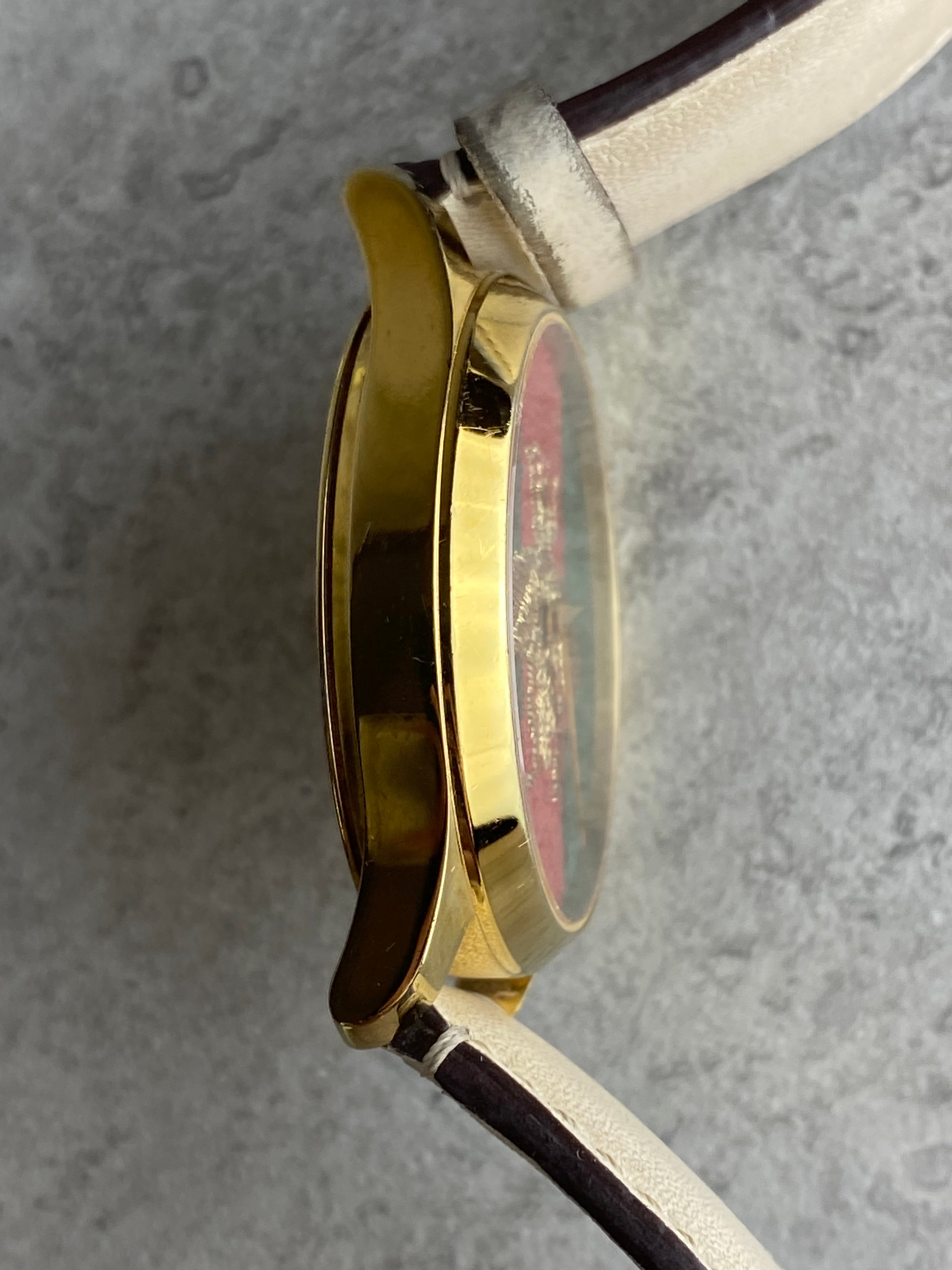 Gucci Gold ST.ST Bee G-Timeless Watch-Watch-Gucci-The Closet Egypt