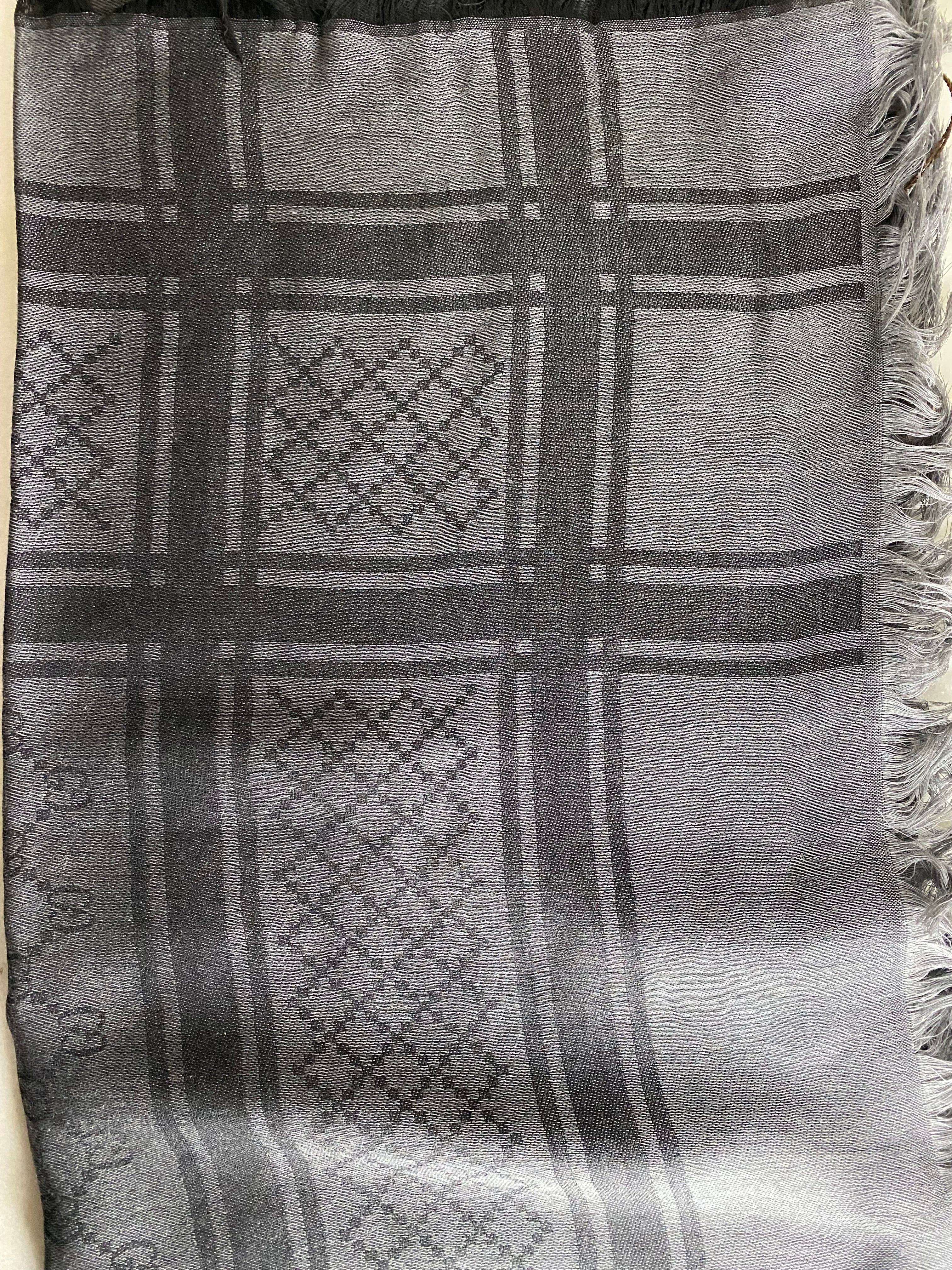 Gucci Greyish Scarf-Scarf-Gucci-The Closet Egypt