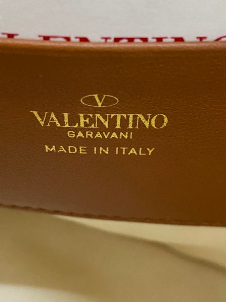 Valentino Bicolor Garavani Logo Woven Wristlet Clutch-Clutch-Valentino-The Closet Egypt