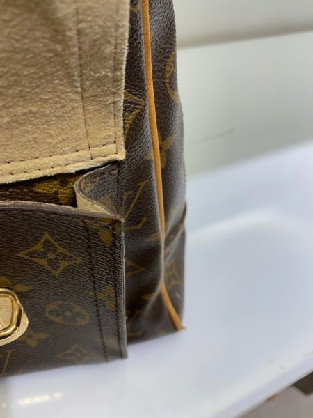 Louis Vuitton Monogram Manhattan Bag-handbag-Louis Vuitton-The Closet Egypt