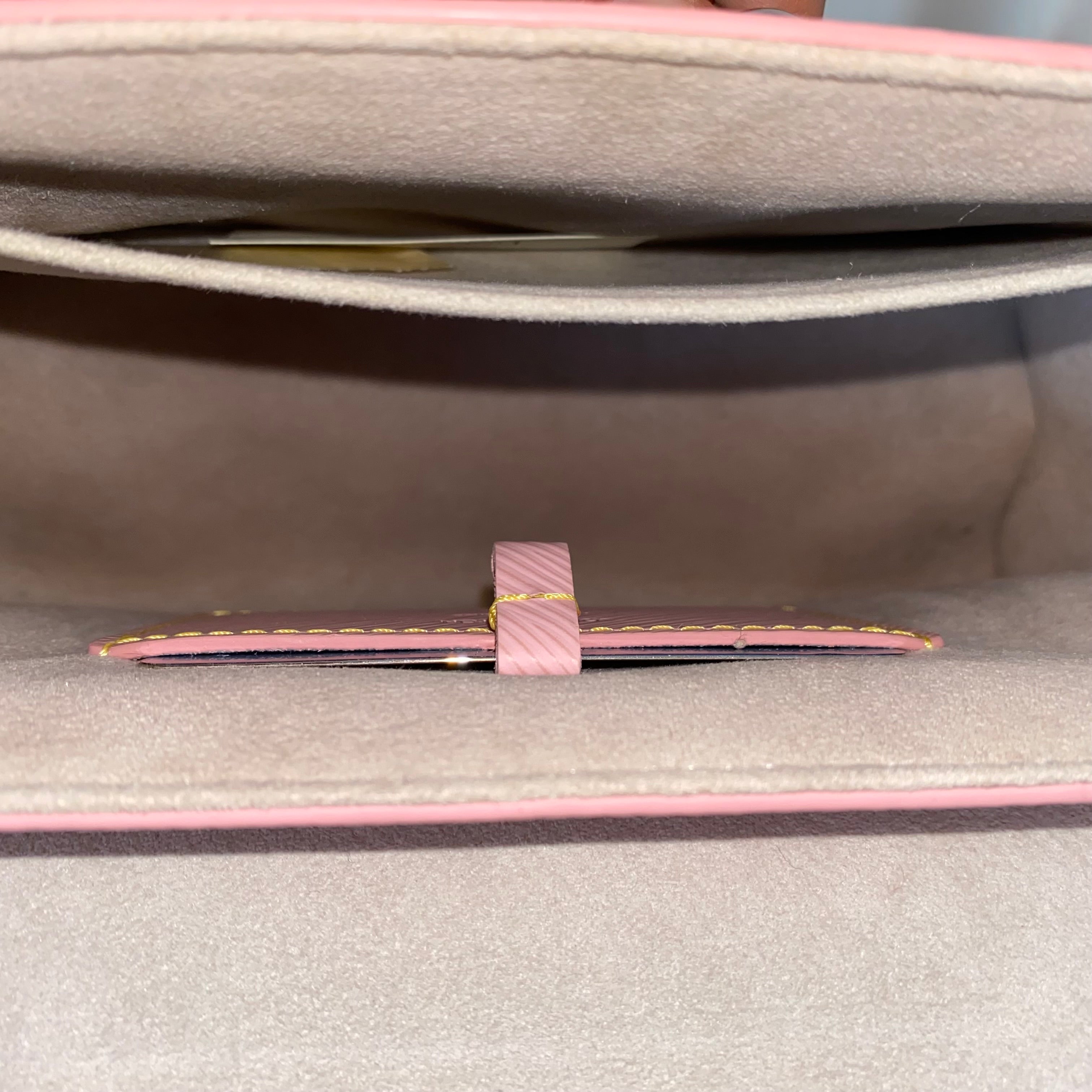 Louis Vuitton Pink Twist Crossbody Bag-handbag-Louis Vuitton-The Closet Egypt