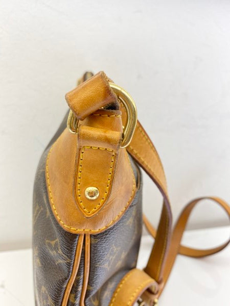 Louis Vuitton Monogram Odeon Crossbody Bag-handbag-Louis Vuitton-The Closet Egypt