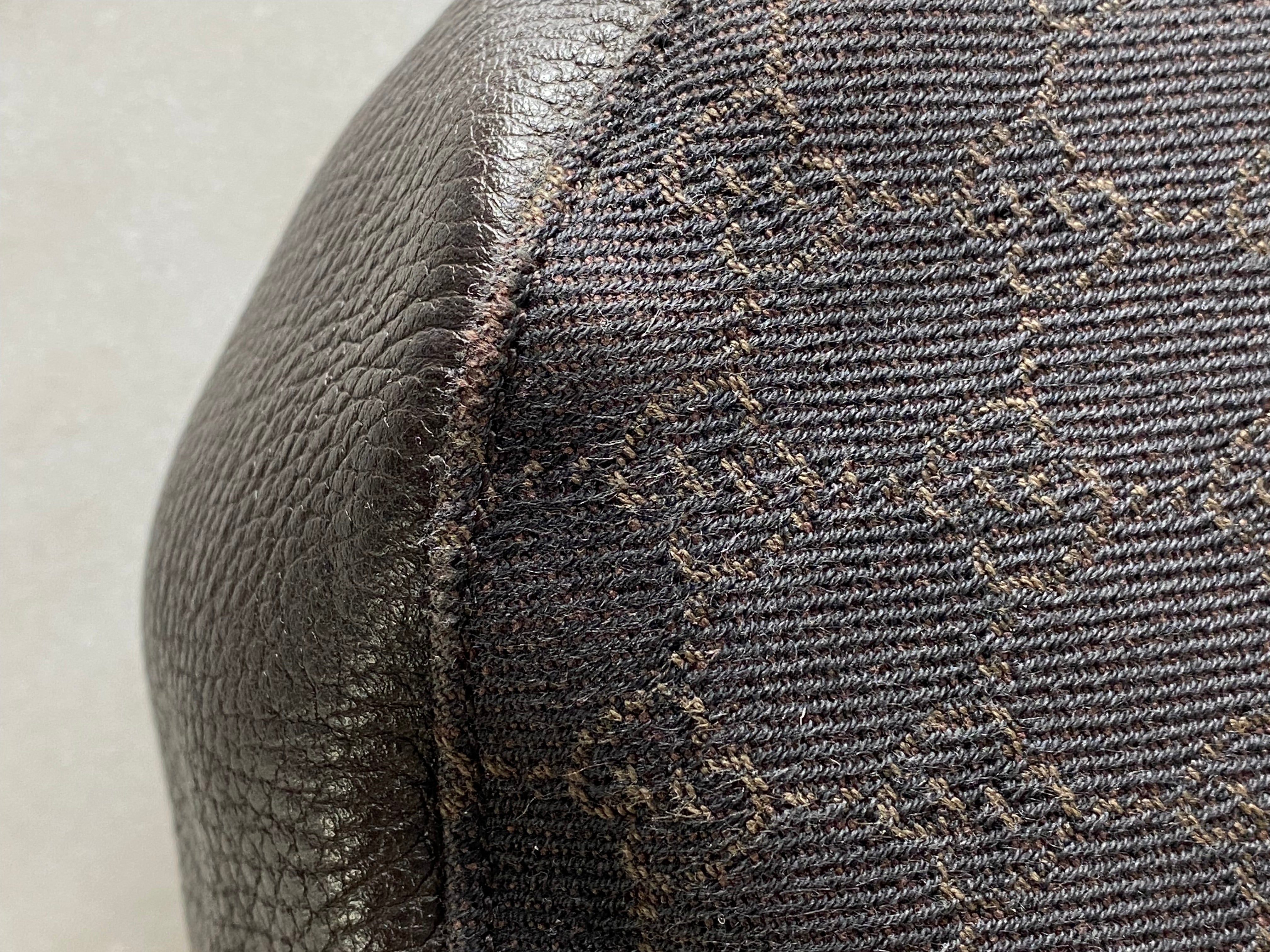 Gucci Brown GG Shoulder Bag-handbag-Gucci-The Closet Egypt