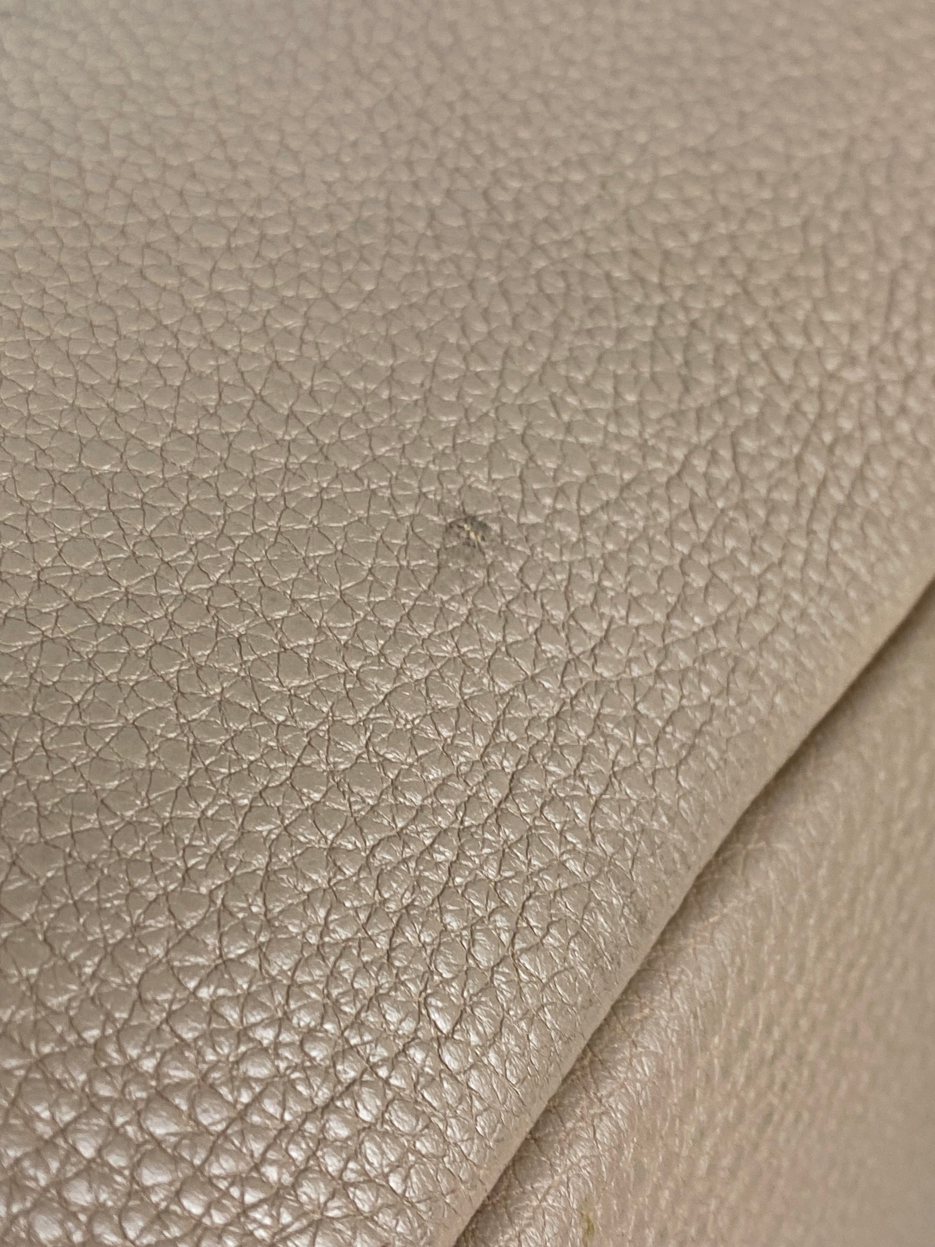 Prada Beige Vitello Daino Tote Bag W/ Strap