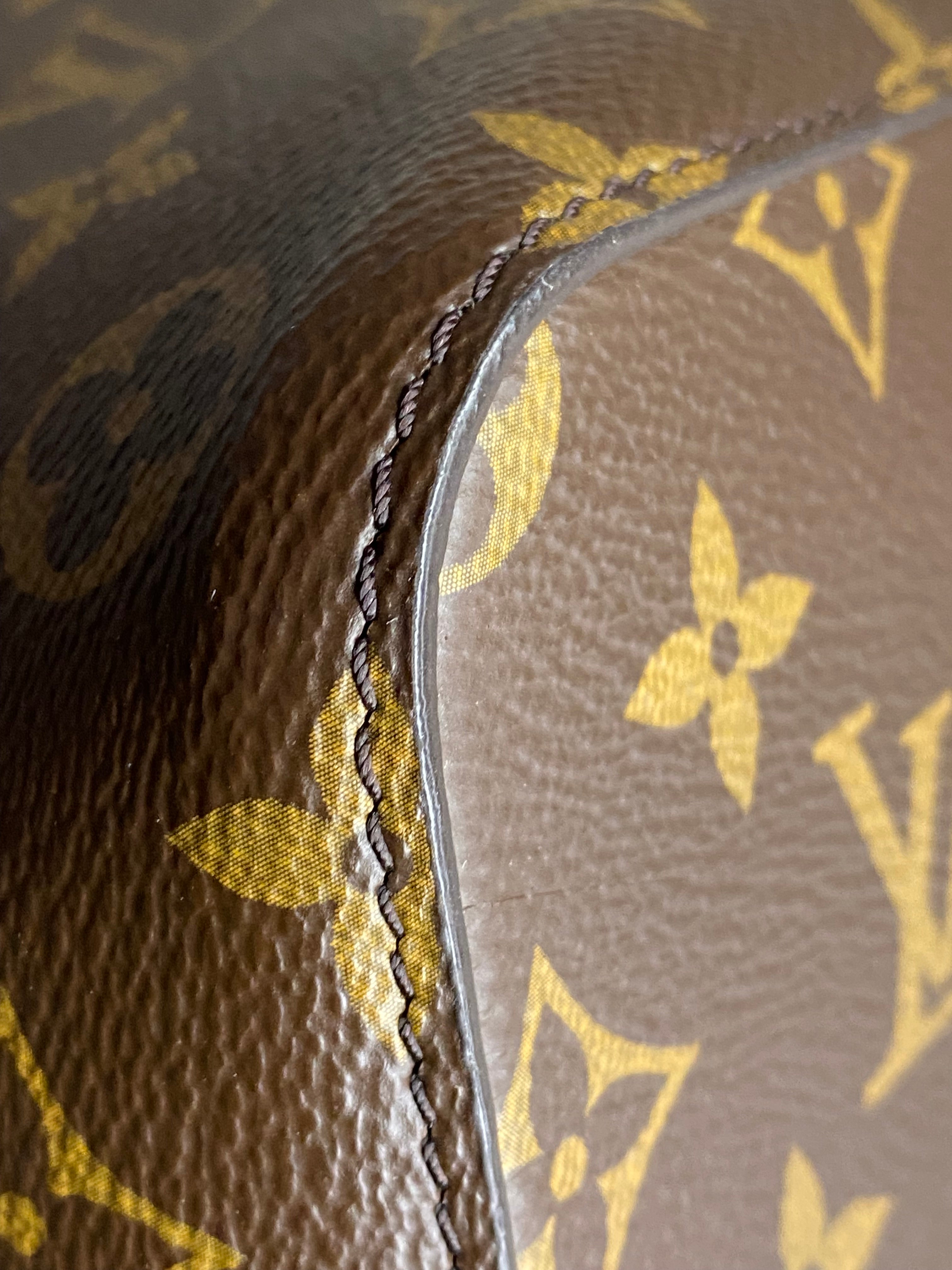 Louis Vuitton Monogram Neonoe MM Bucket Bag-handbag-Louis Vuitton-The Closet Egypt