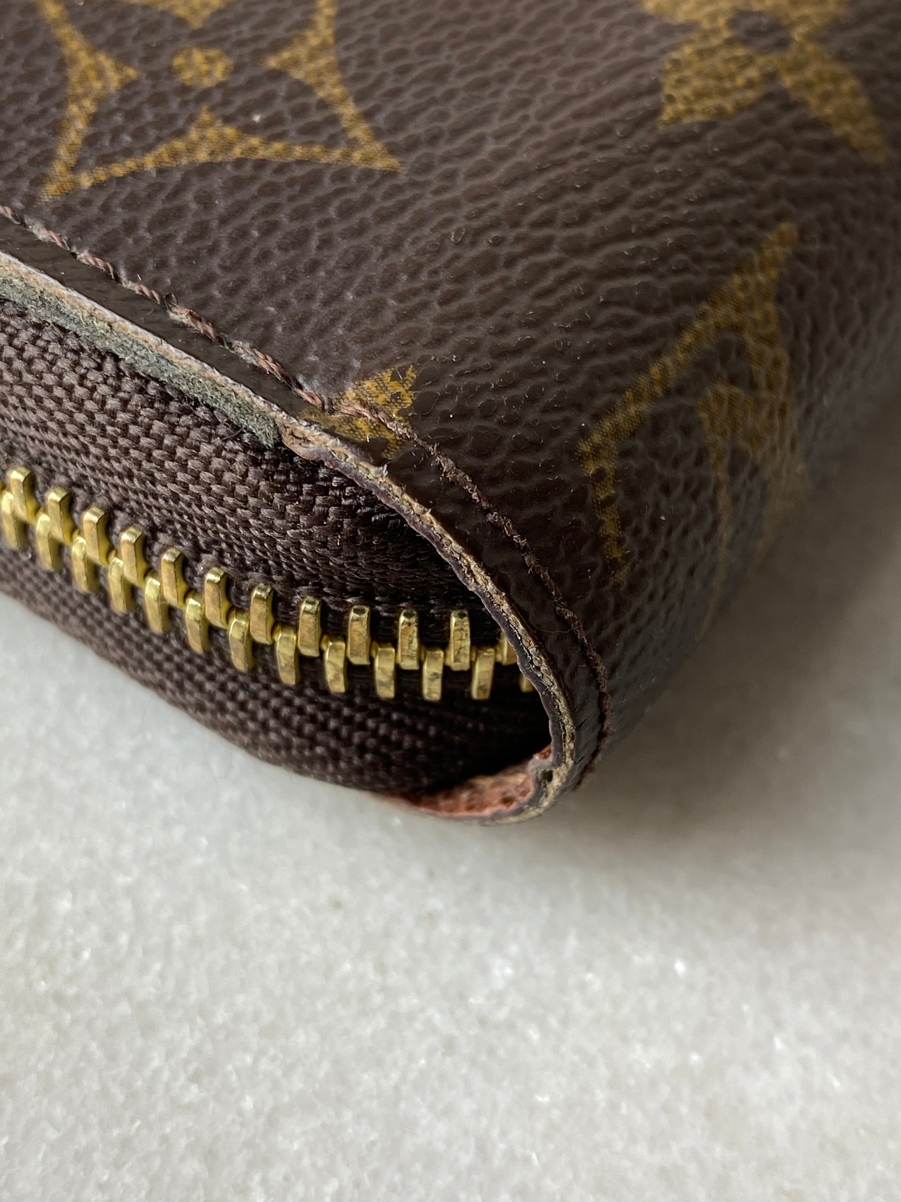 Louis Vuitton Monogram Zip Wallet-wallet-Louis Vuitton-The Closet Egypt