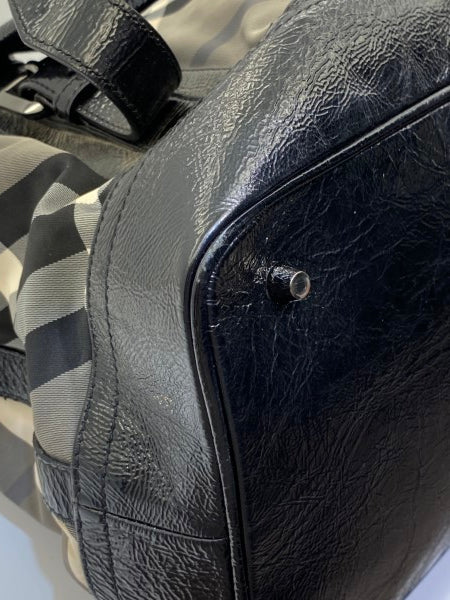 Burberry Bicolor Beat Check Lowry Bag-handbag-Burberry-The Closet Egypt