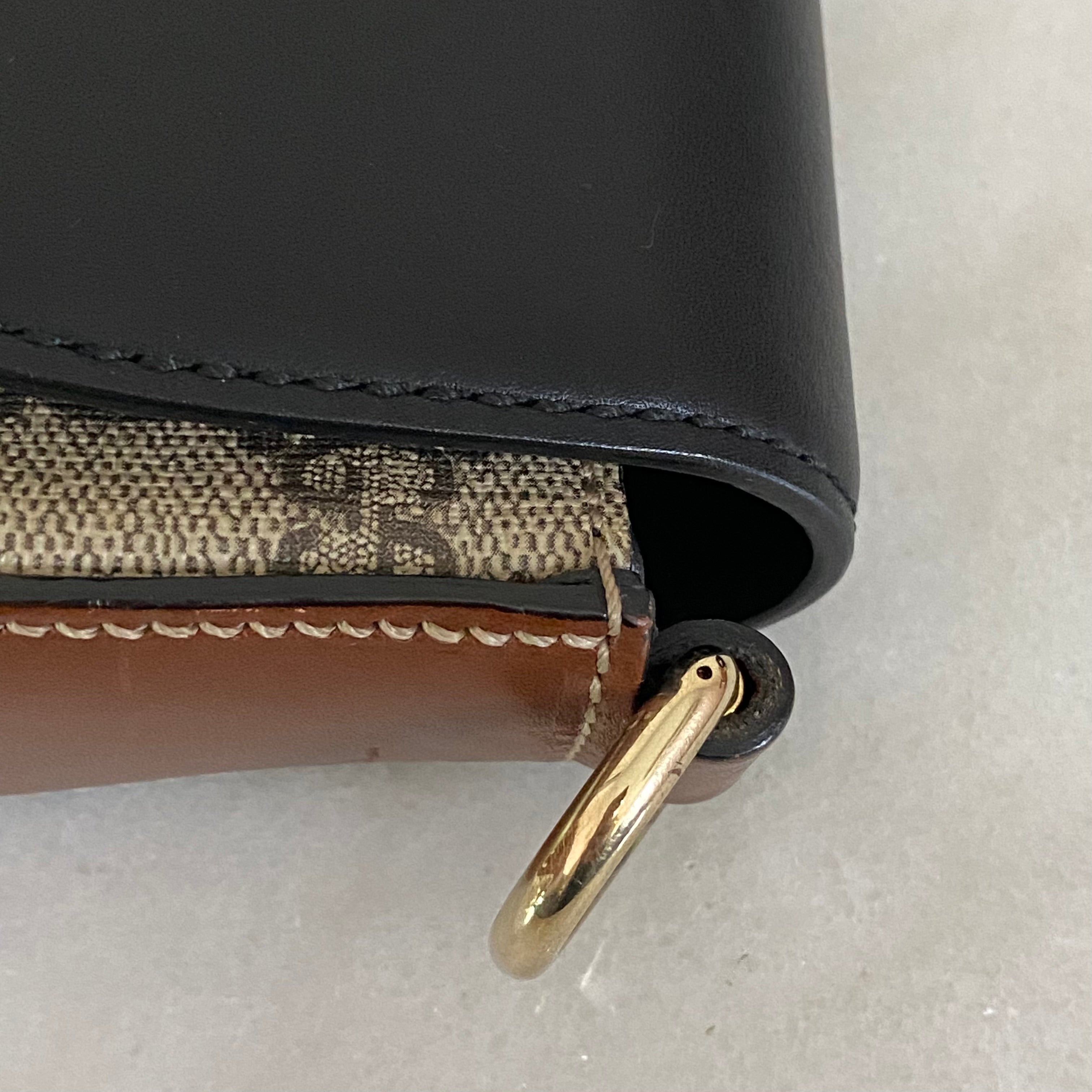 Gucci Tricolor GG Padlock Bag W/ Canvas Strap-handbag-Gucci-The Closet Egypt