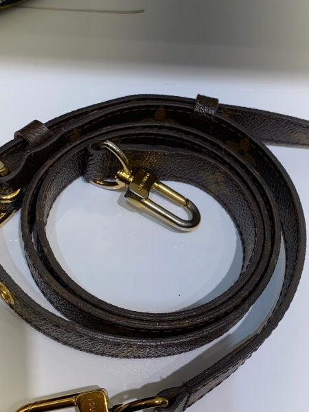 Louis Vuitton Monogram Metis L.E Bag-handbag-Louis Vuitton-The Closet Egypt