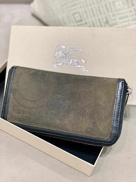 Burberry Dark Green Wallet-wallet-Burberry-The Closet Egypt