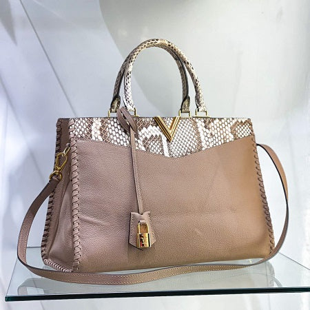 Louis Vuitton Beige Leather and Python Very Zipped Bag