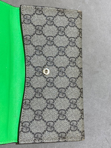 Gucci Bicolor GG Supreme Heart Print Wallet-wallet-Gucci-The Closet Egypt