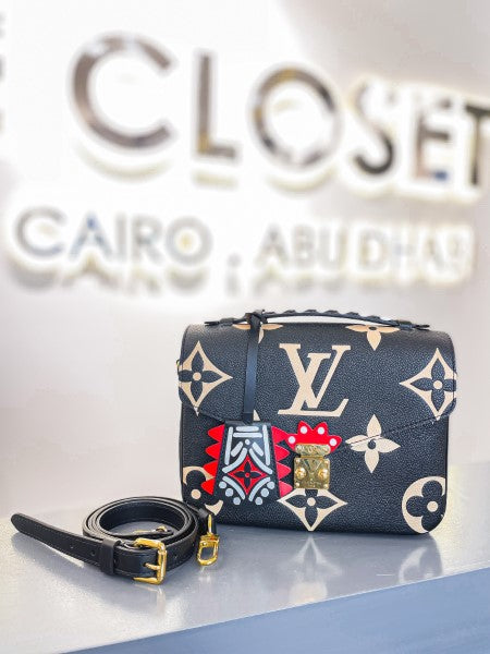 Louis Vuitton Bicolor Crafty Pochette Metis Bag – The Closet Egypt