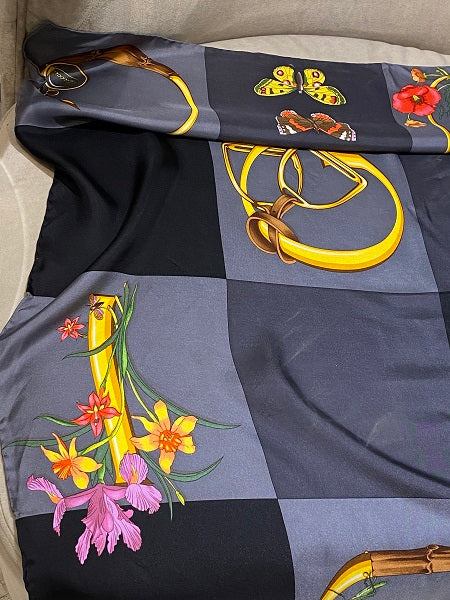 Gucci Bicolor Scarf-Scarf-Gucci-The Closet Egypt