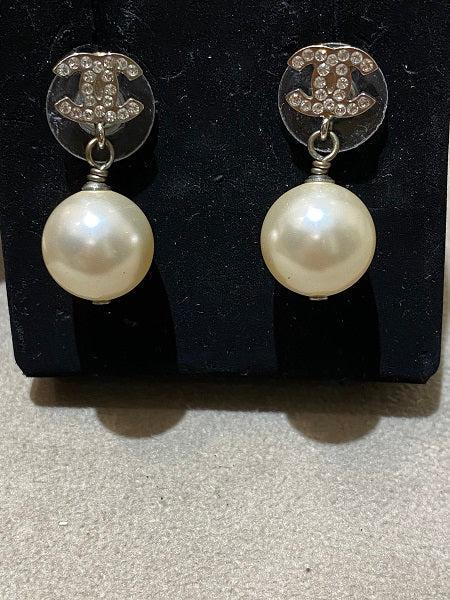 Chanel Silver CC with Drop Pearl Earrings-Earrings-Chanel-The Closet Egypt