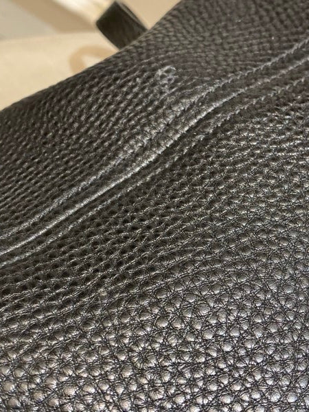 Prada Black Vitello Daino Tote Bag-handbag-Prada-The Closet Egypt