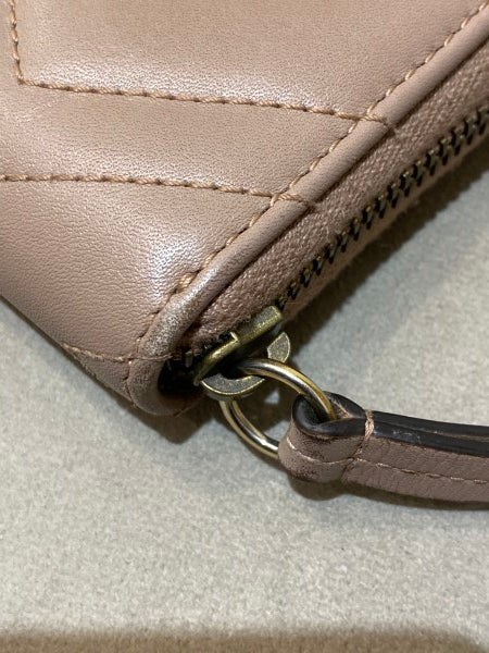 Gucci Beige GG Matelasse Marmont Zip Around Wallet