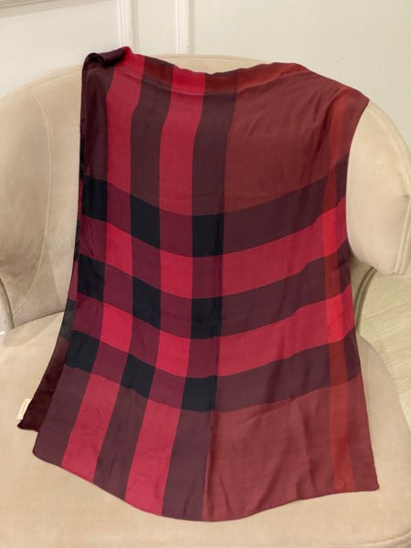 Burberry Bicolor Haymarket Rectangle Scarf-Scarf-Burberry-The Closet Egypt
