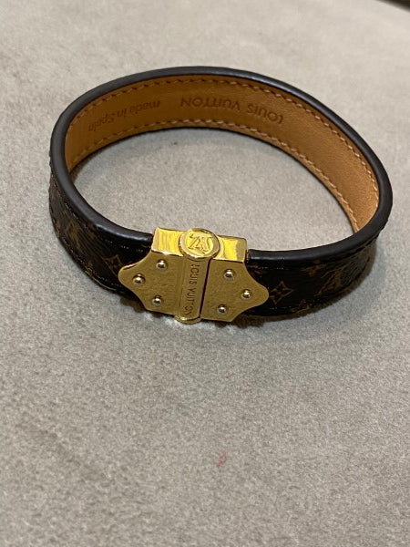 Louis Vuitton Monogram Nano Bracelet 17-Bracelet-Louis Vuitton-The Closet Egypt