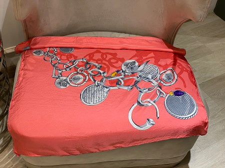 Gucci Bicolor Square Scarf-Scarf-Gucci-The Closet Egypt