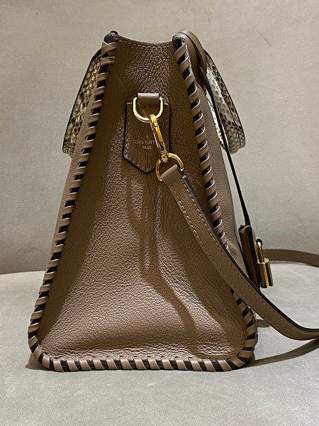 Louis Vuitton Python Very Zip Shoulder Bag-handbag-Louis Vuitton-The Closet Egypt