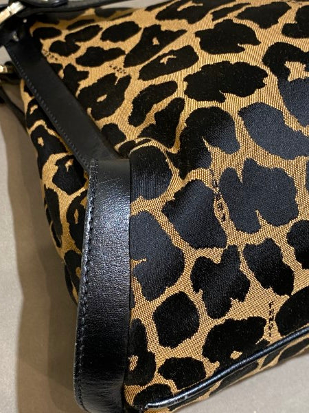 Fendi Bicolor Shoulder Bag-handbag-Fendi-The Closet Egypt