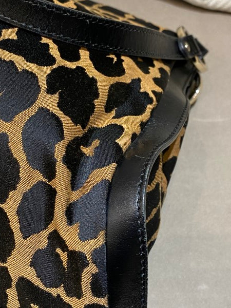 Fendi Bicolor Shoulder Bag-handbag-Fendi-The Closet Egypt