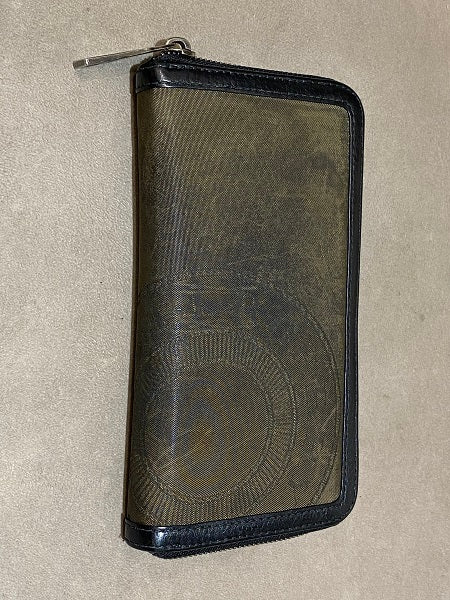 Burberry Dark Green Wallet-wallet-Burberry-The Closet Egypt