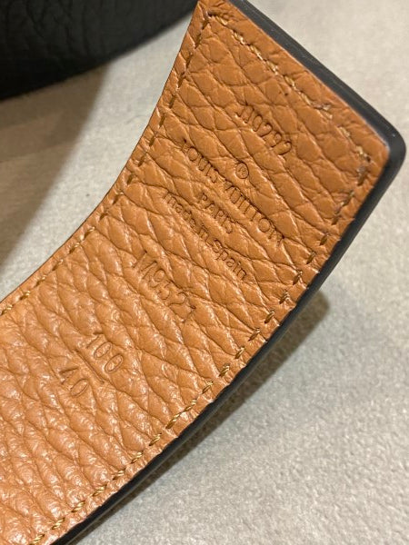Louis Vuitton Bicolor Reversible Belt 40-Belt-Louis Vuitton-The Closet Egypt