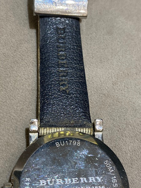 Burberry Grey House Check Watch-Watch-Burberry-The Closet Egypt