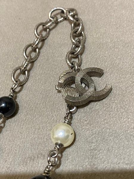 Chanel Bicolor Pearl Necklace-Necklaces-Chanel-The Closet Egypt
