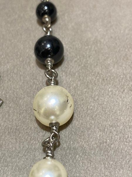 Chanel Bicolor Pearl Necklace-Necklaces-Chanel-The Closet Egypt