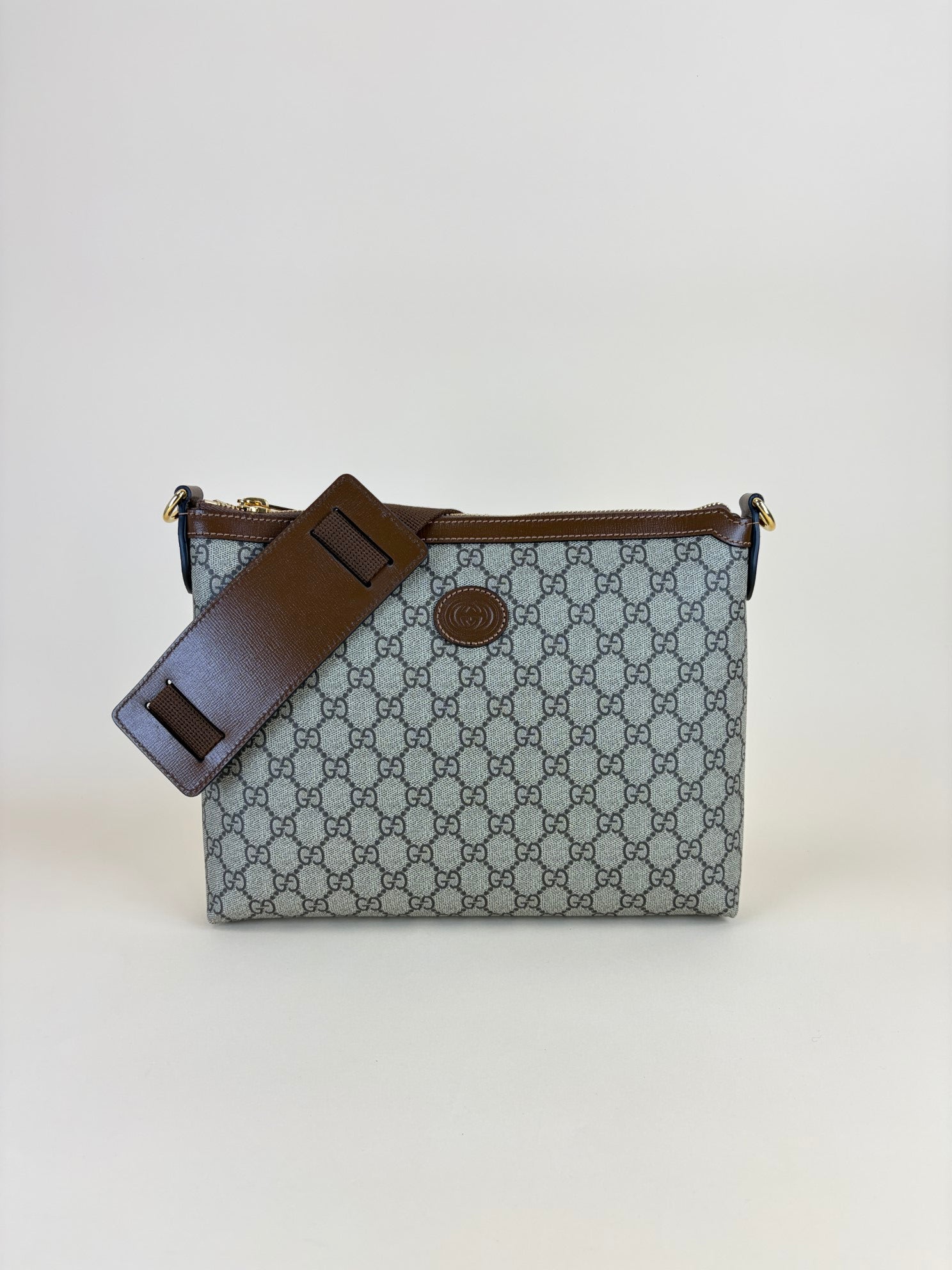 GUCCI supreme messenger bag with interlocking G