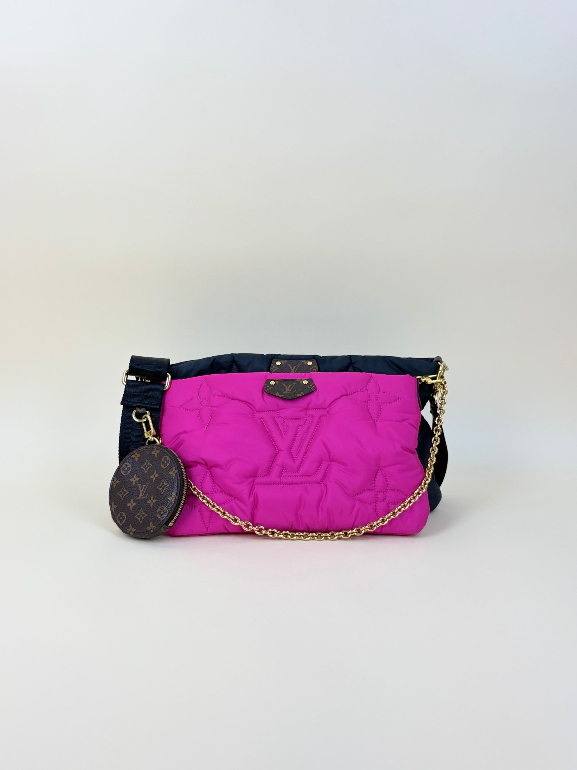louis Vuitton monogram maxi-multi pochette pillow black-fushia