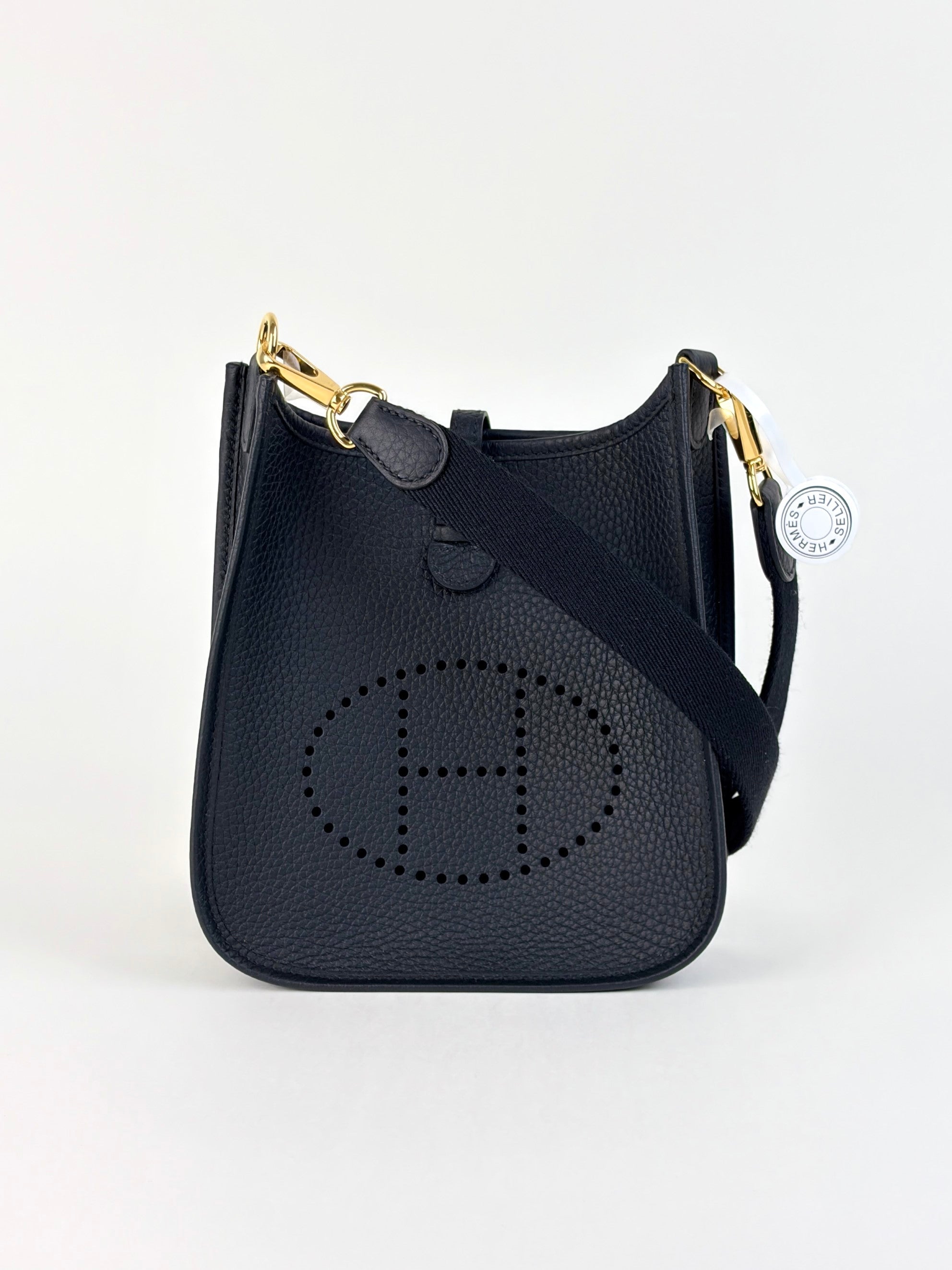 Hermes gold taurillon Clemence Evelyne 16 amazon bag