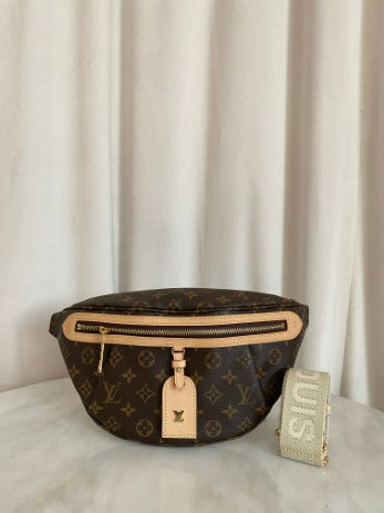 Louis Vuitton Monogram High Rise Bumbag