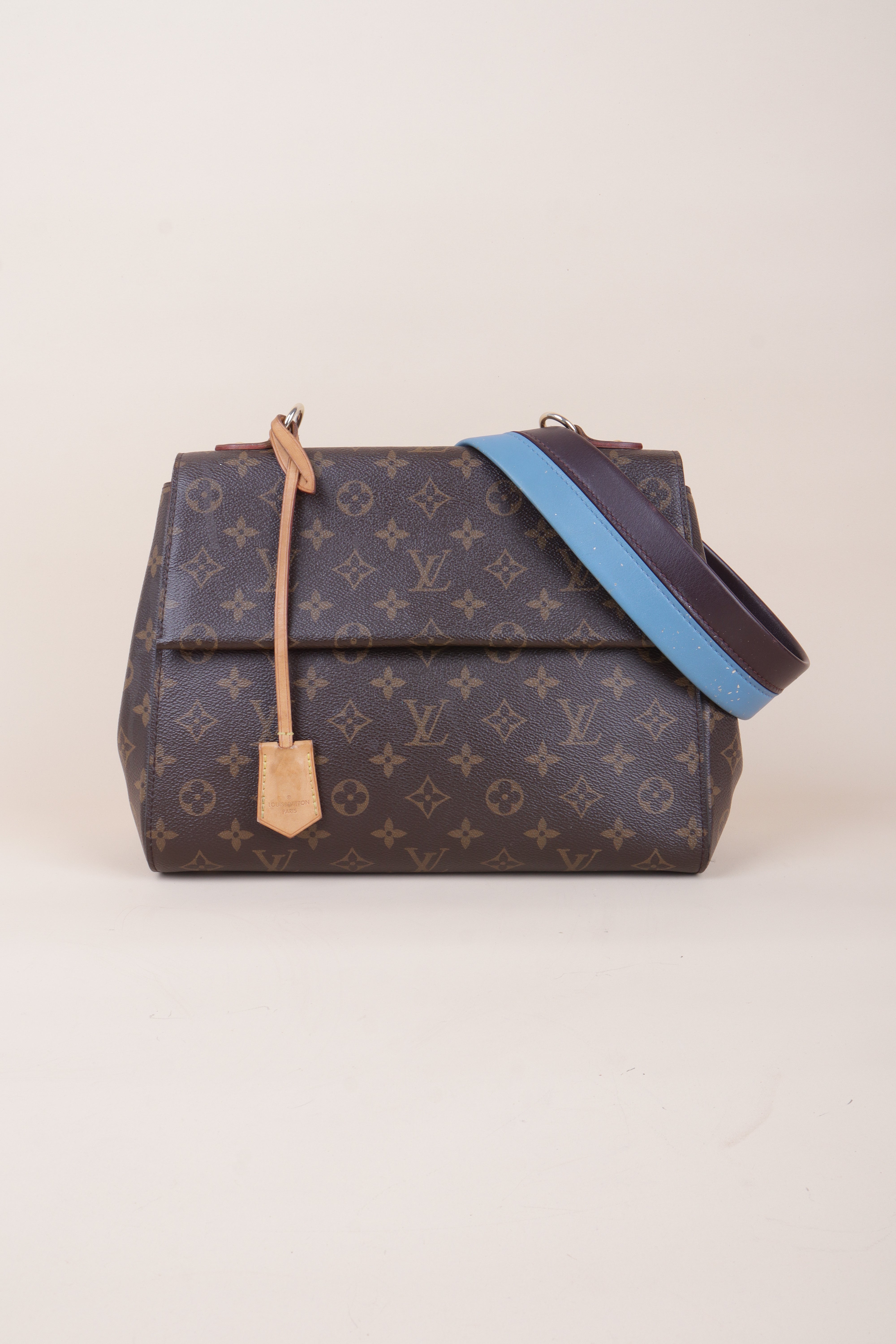Louis Vuitton Monogram Cluny MM Top Handle Bag