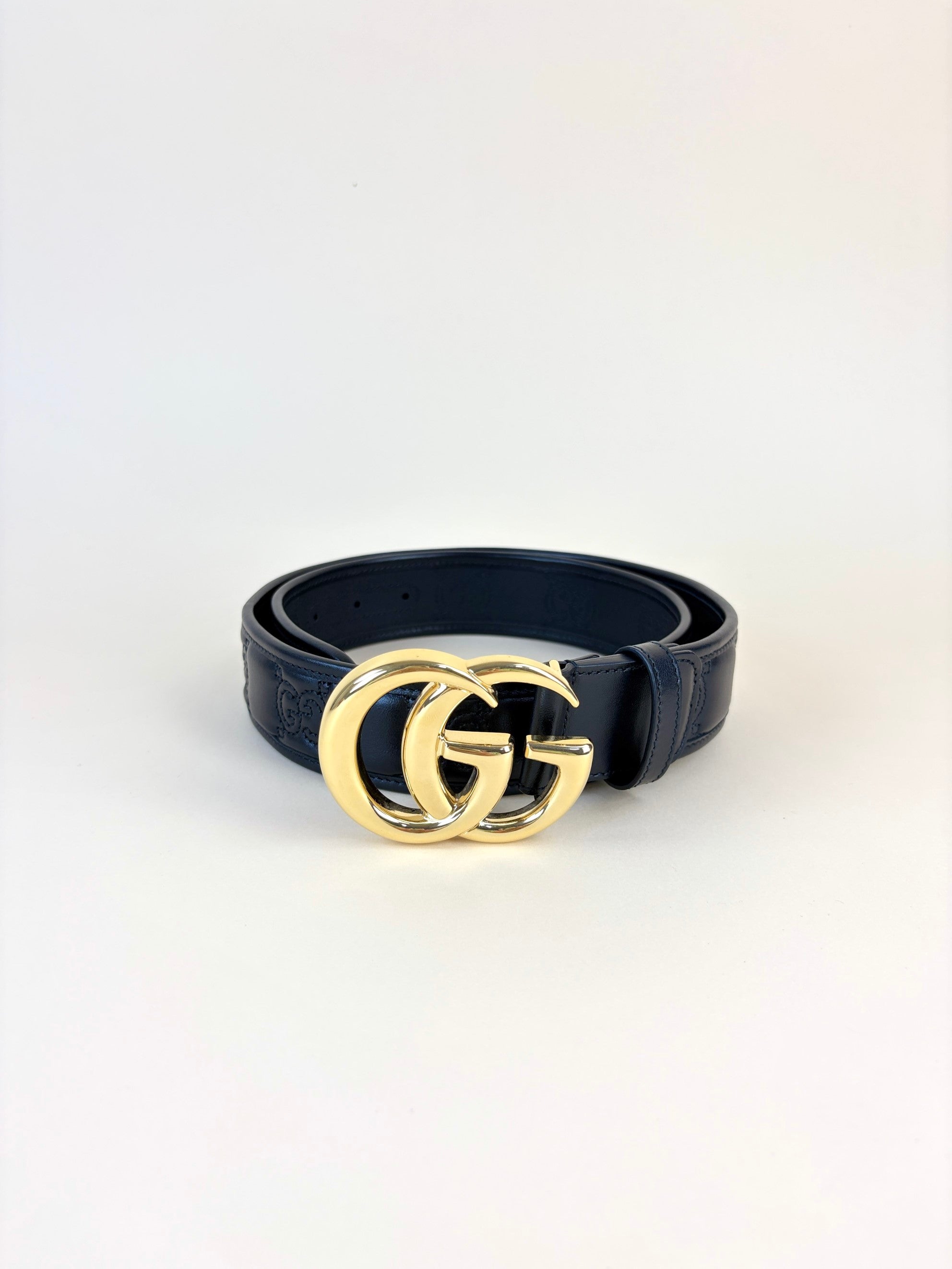 GUCCI black calfskin gg matelassé Marmont 40 mm belt