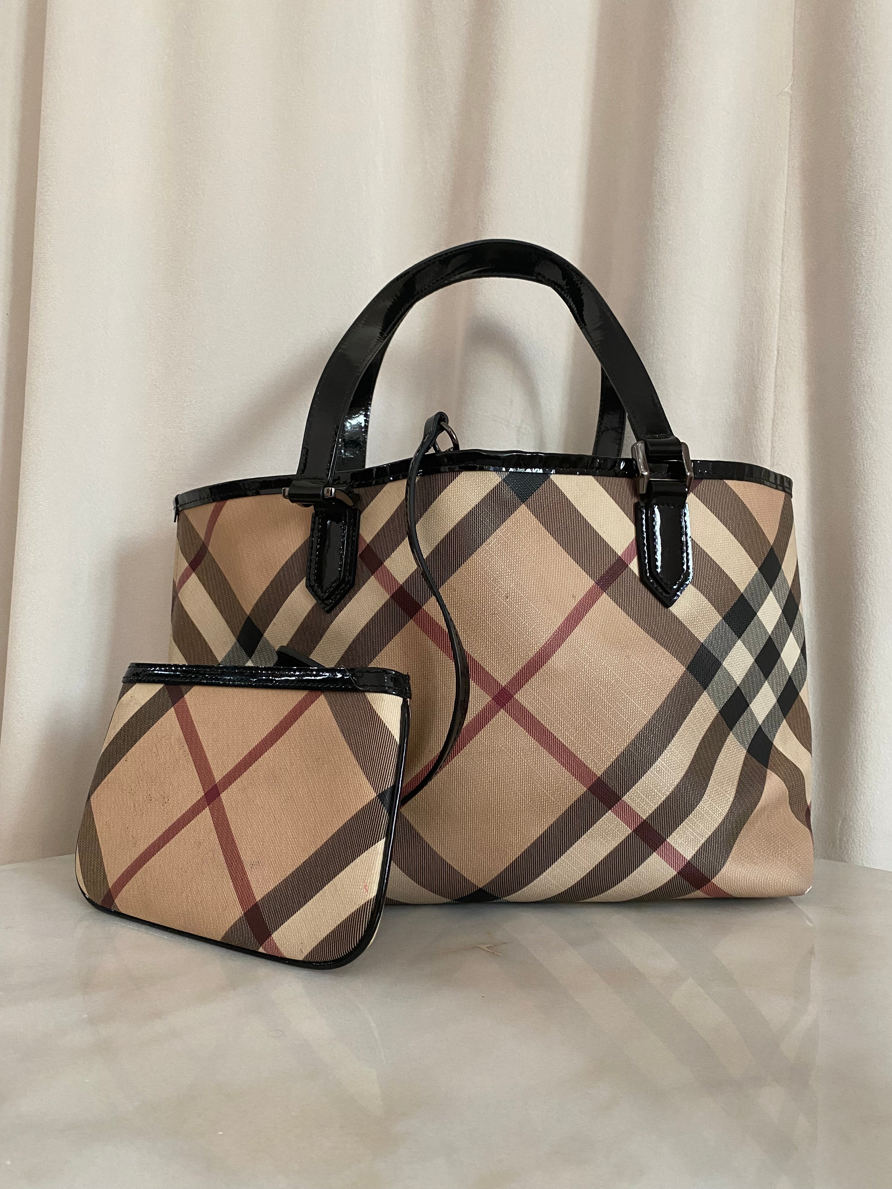 Burberry Nova Check Shoulder Bag