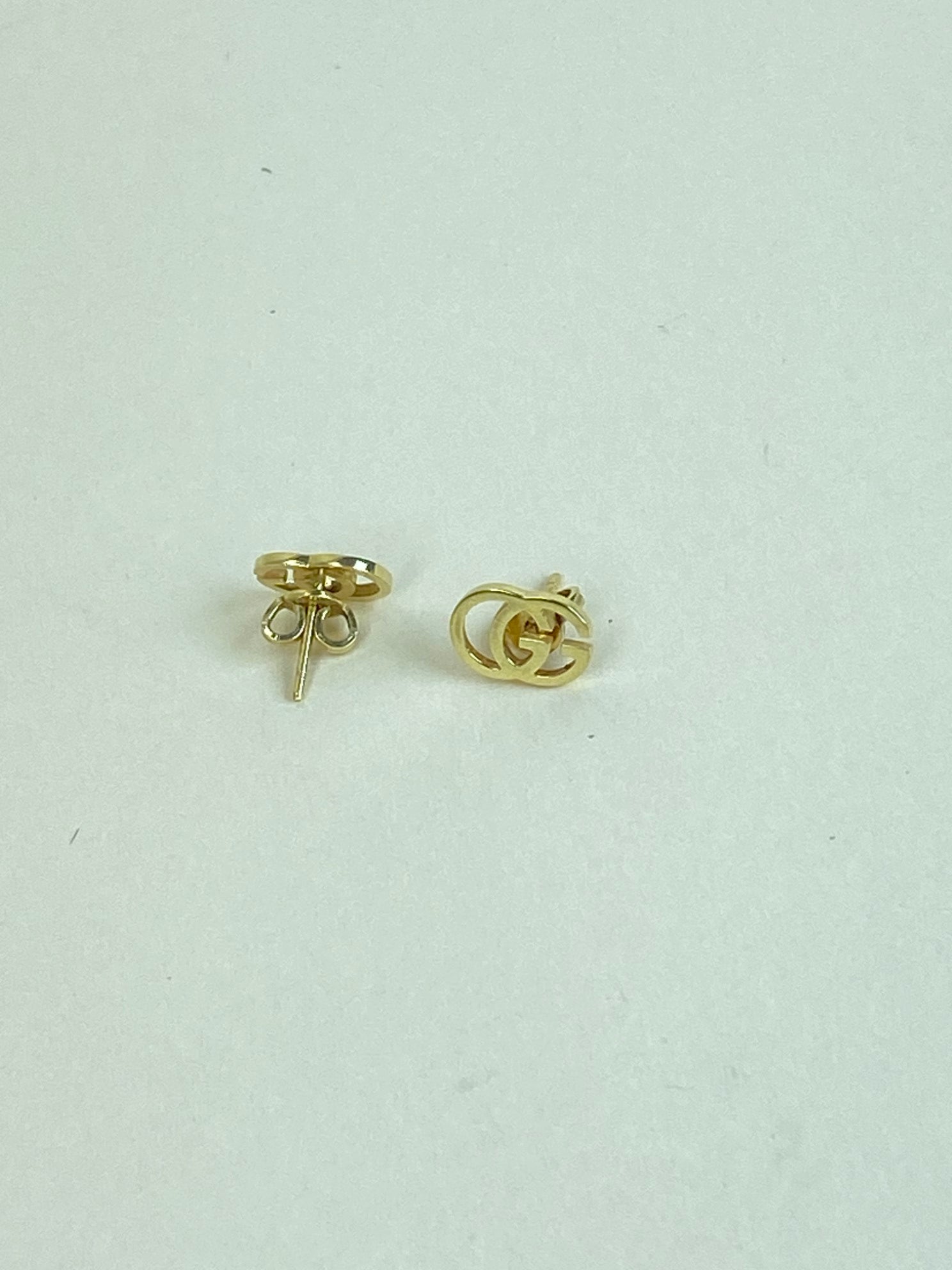 Gucci 18K Yellow Gold Running Tissue Stud Earrings